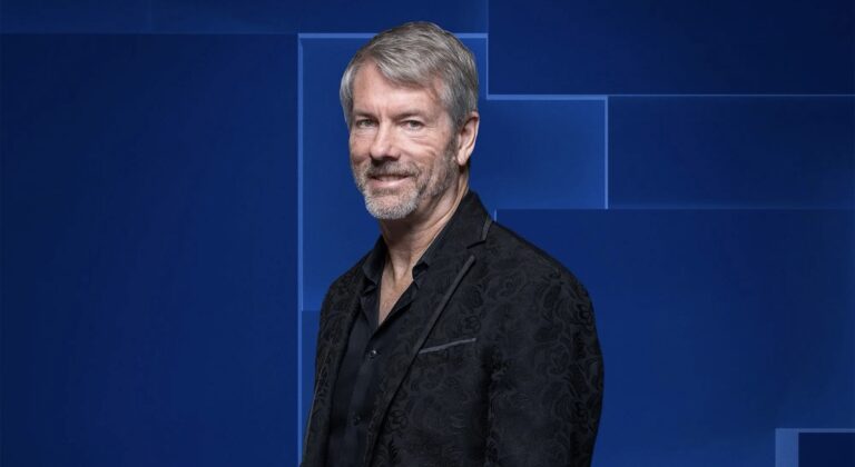 Will Bitcoin’s downturn threaten Michael Saylor’s high-risk strategy?